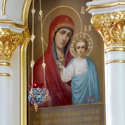 Икона Пресвятой Богородицы «Казанская» (иконостас храма Казанской иконы Божией Матери)