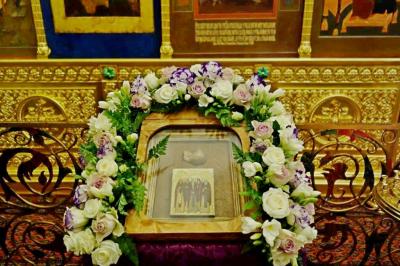 Икона преподобных Отцов из обители прп. Саввы Освященного с частицами свв. мощей